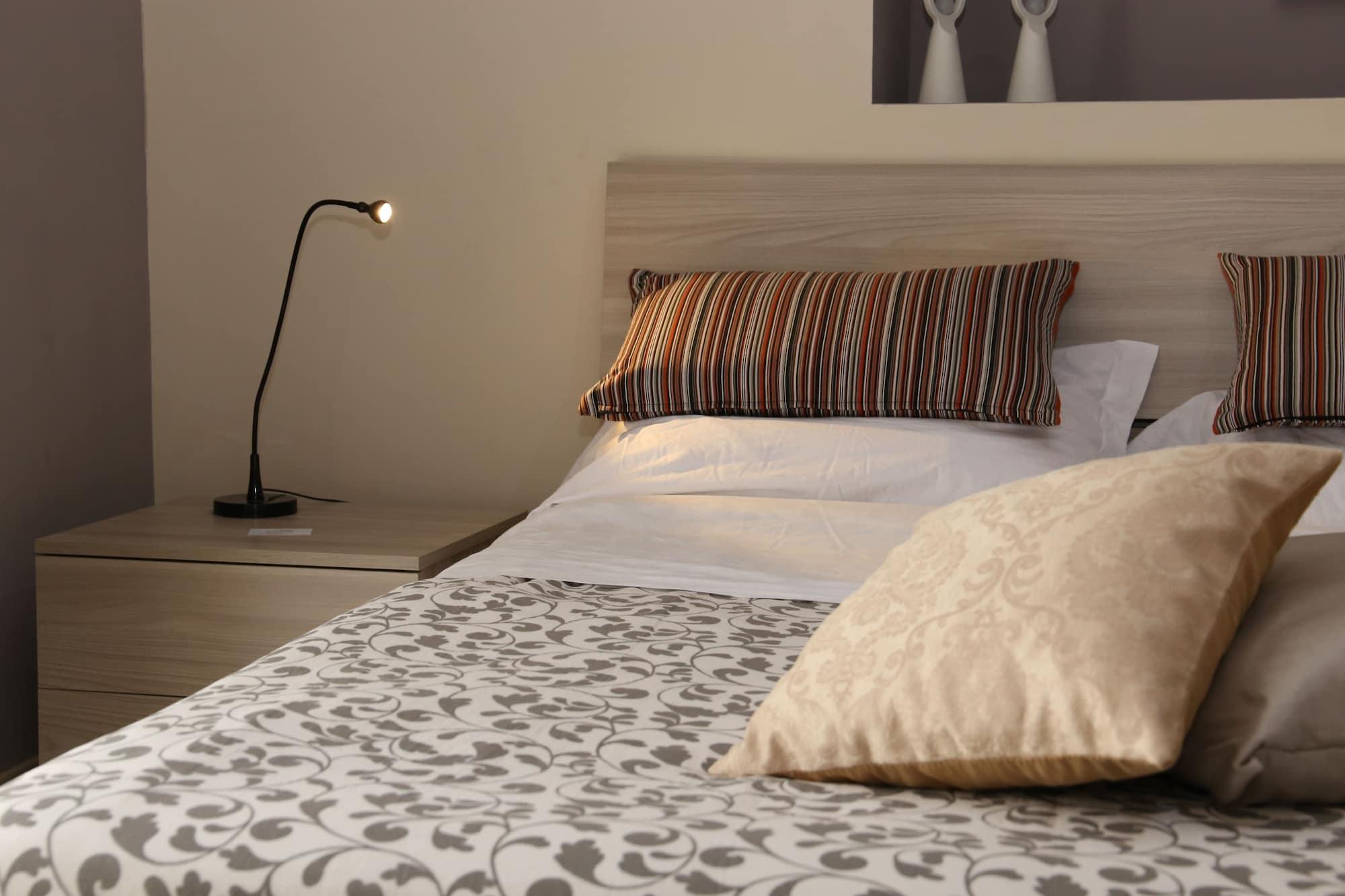 Re Ferdinando Bed & Breakfast เนเปิลส์ ภายนอก รูปภาพ