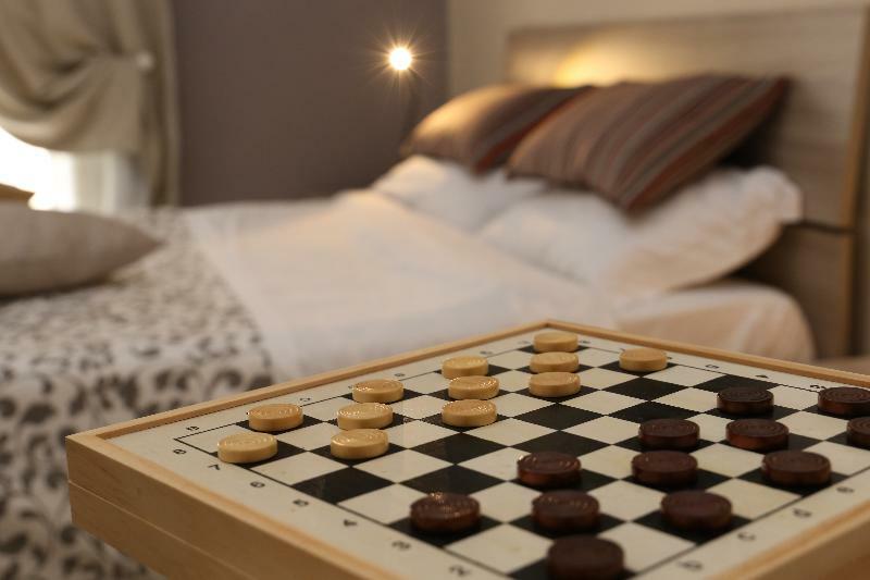 Re Ferdinando Bed & Breakfast เนเปิลส์ ภายนอก รูปภาพ